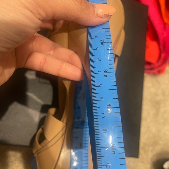 Classic Tribute Sandals - Picture 15 of 15